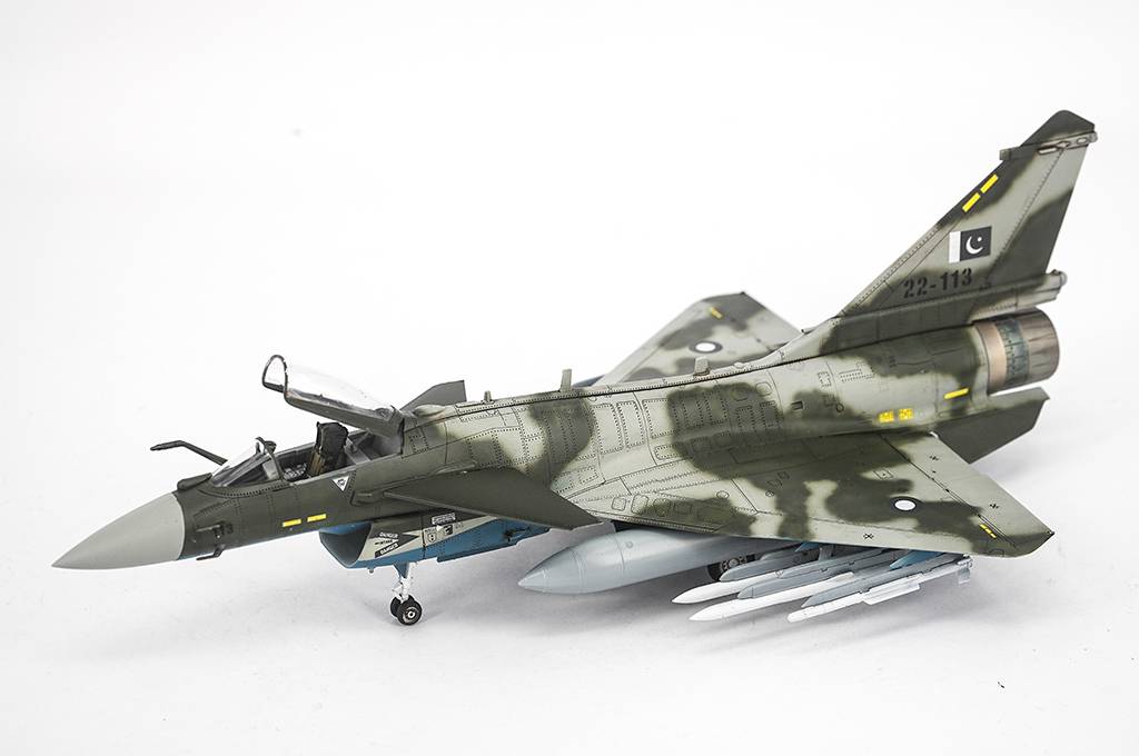 PAF J-10CE Multi-Role Fighter & IAF Rafale 2 in 1 – Image 4