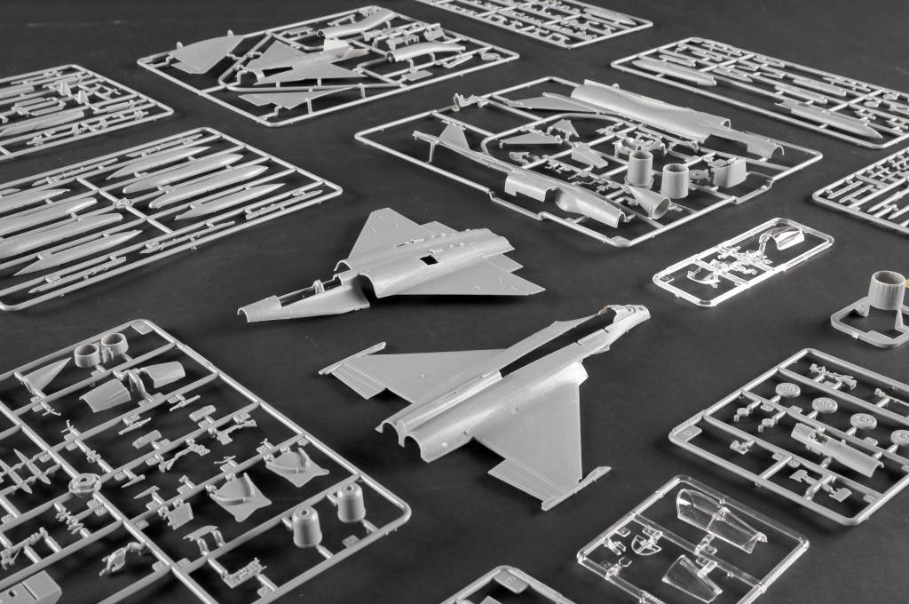 PAF J-10CE Multi-Role Fighter & IAF Rafale 2 in 1 – Image 12