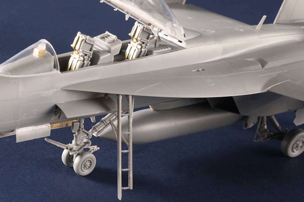 F/A-18F Super Hornet VFC-12 – Image 11
