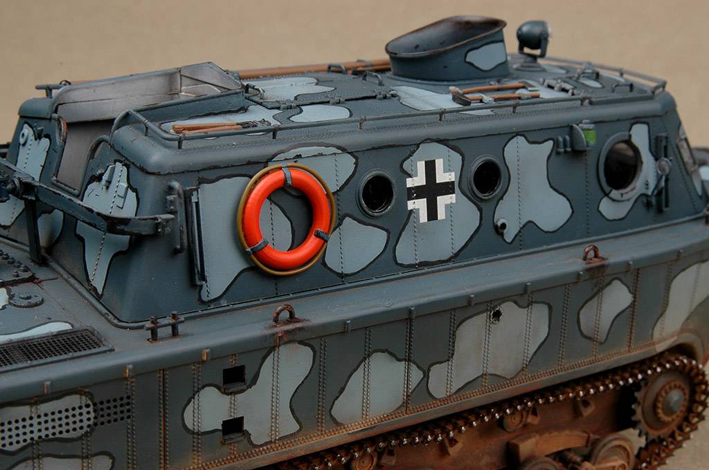 German Land-Wasser-Schlepper (LWS) Medium production – Image 4