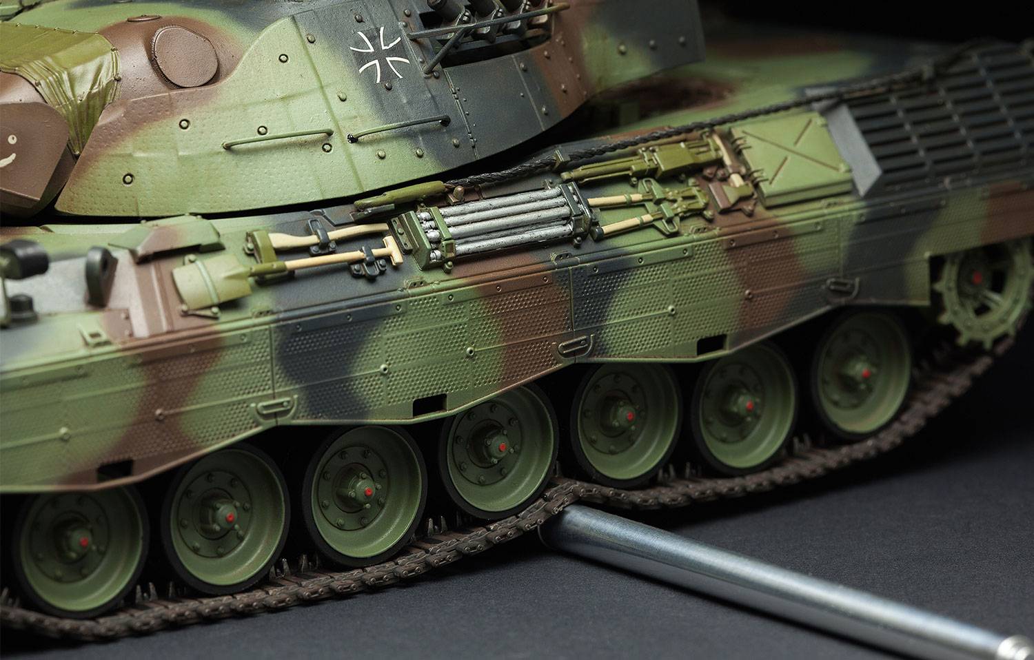 GERMAN MAIN BATTLE TANK LEOPARD 1 A5 – Image 14