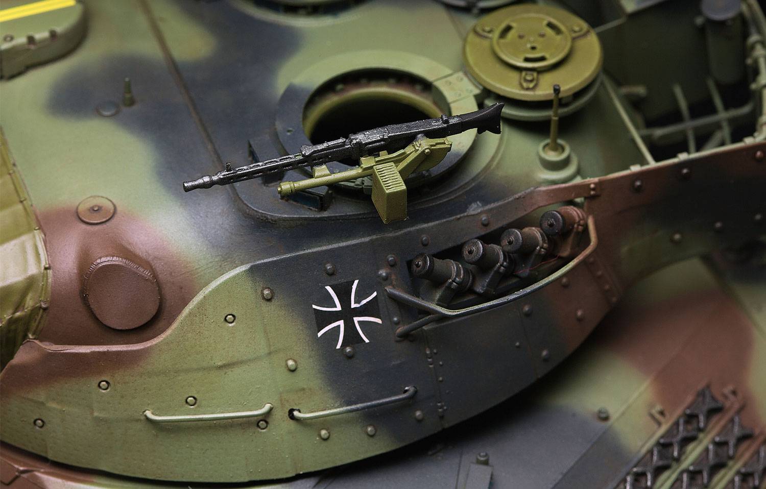 GERMAN MAIN BATTLE TANK LEOPARD 1 A5 – Image 18