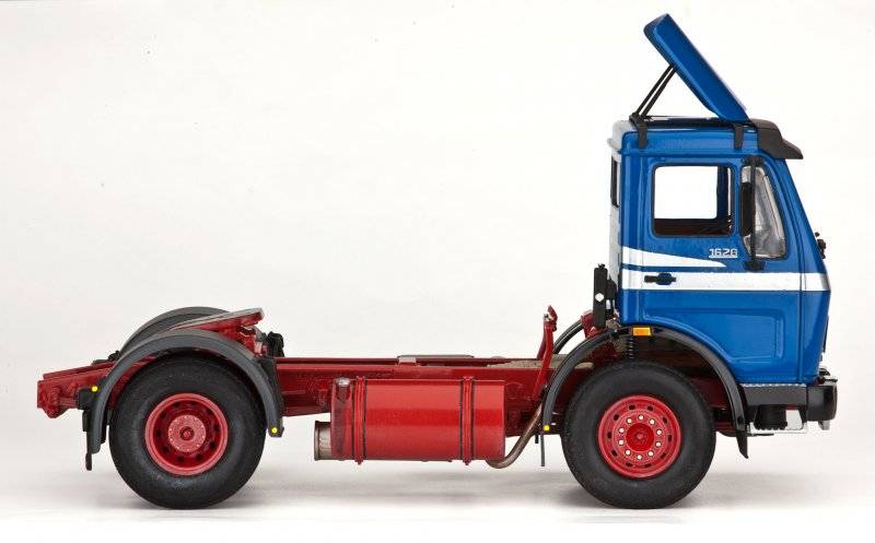 Mercedes Benz 1628 S with spoiler – Image 11
