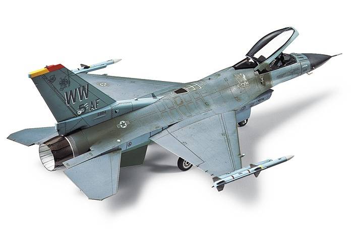 Lockheed Martin F-16CJ Block 50 Fighting Falcon – Image 3
