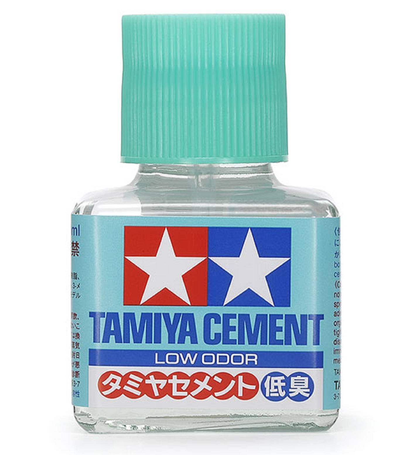 Colle liquide à faible odeur
