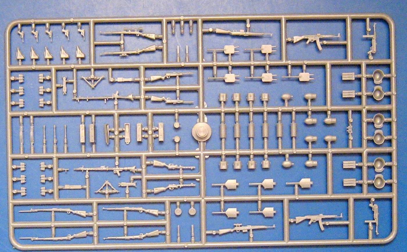 German Infantry Weapons WW II Era – Image 3