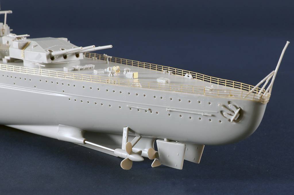 German Scharnhorst Battleship – Image 13