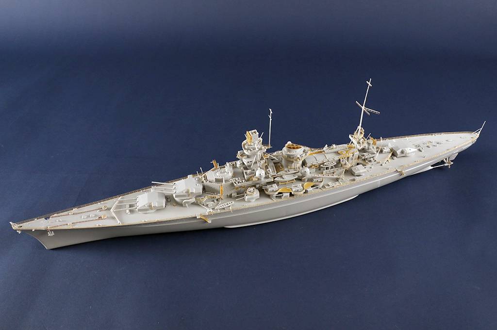 German Scharnhorst Battleship – Image 16