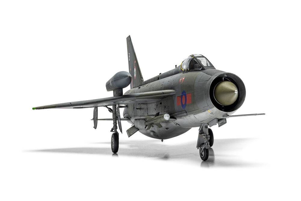 English Electric Lightning F.6 – Image 5
