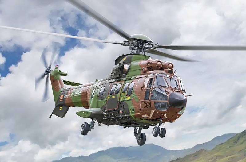 AS332 Super Puma – Image 9