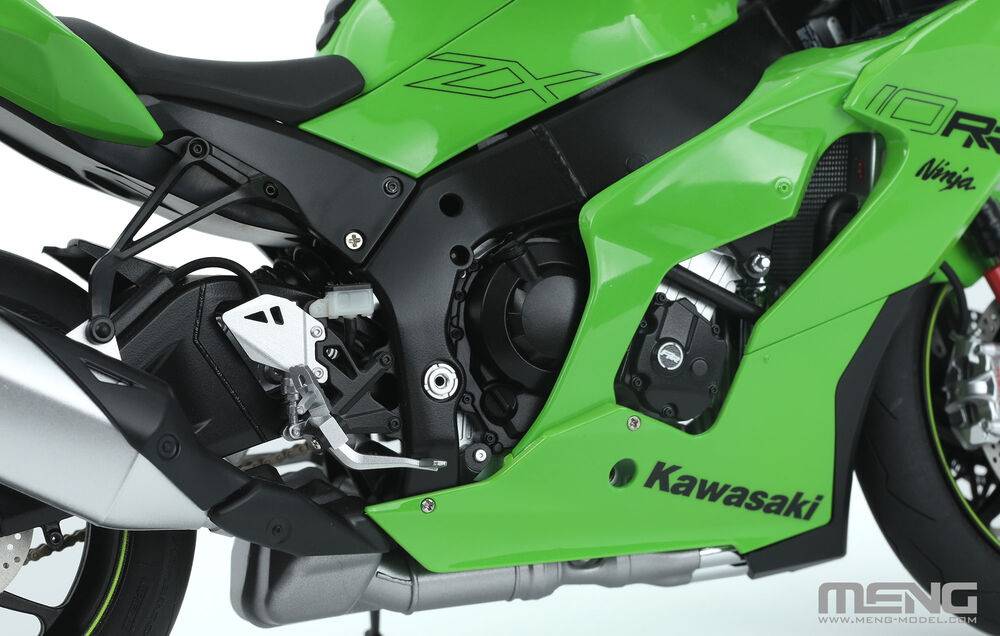 Kawasaki Ninja ZX-10RR Pre-Coloured Edition – Image 4
