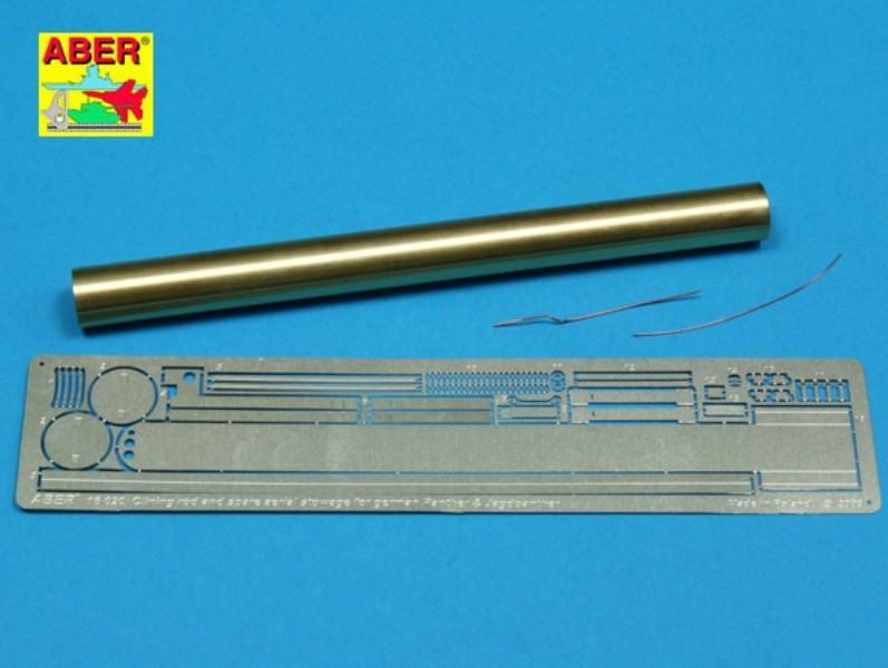 Cleaning rod et spare aerial storage Panther G Pzkpfw V Ausf G Sdkfz171 german medium tank