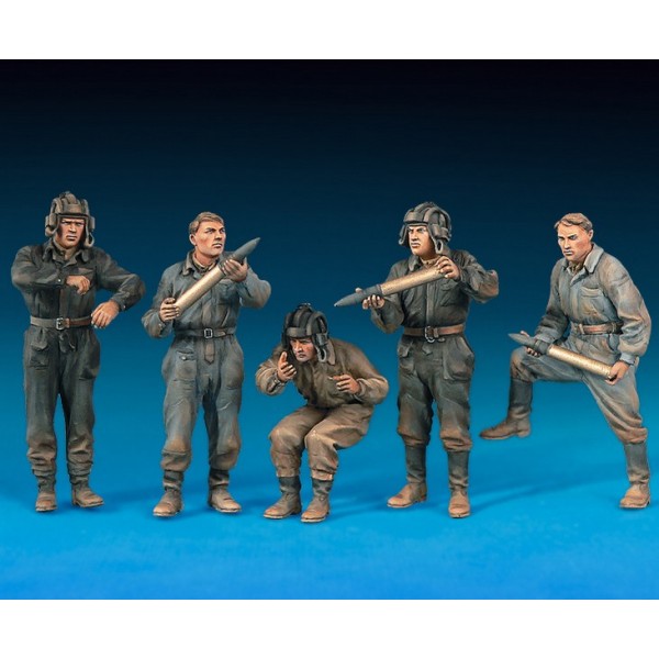 SOVIET TANK AMMO-LOADING CREW – Image 2