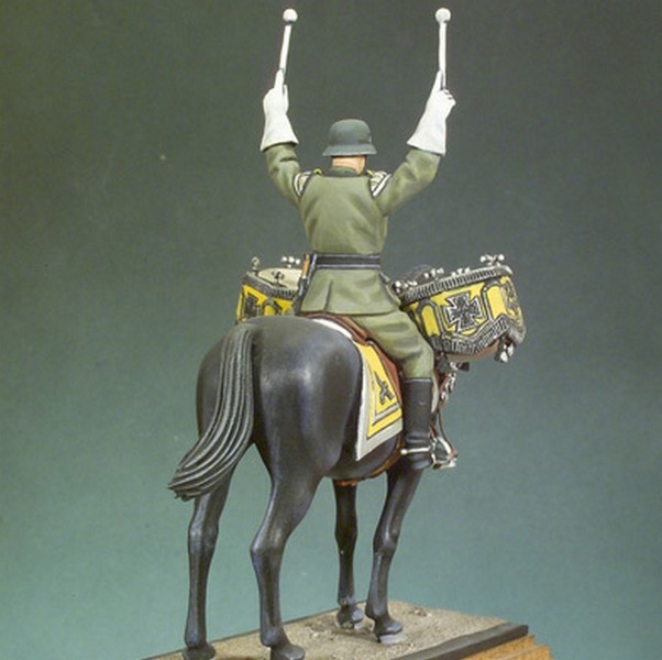 German Kettle Drummer (1940) – Image 3