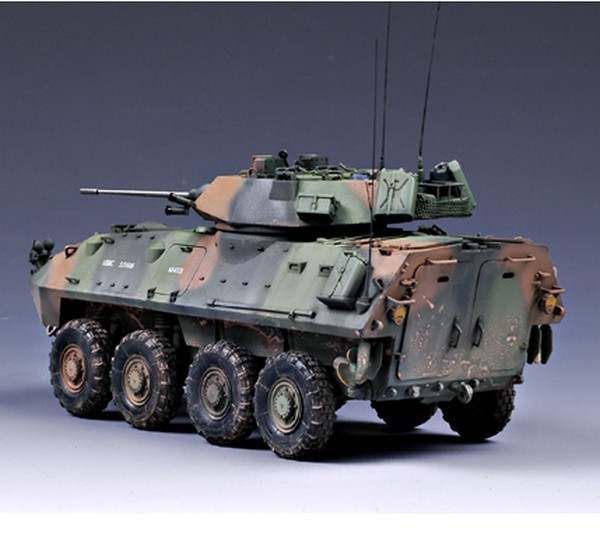 USMC LAV-25 “PIRANHA” – Image 6