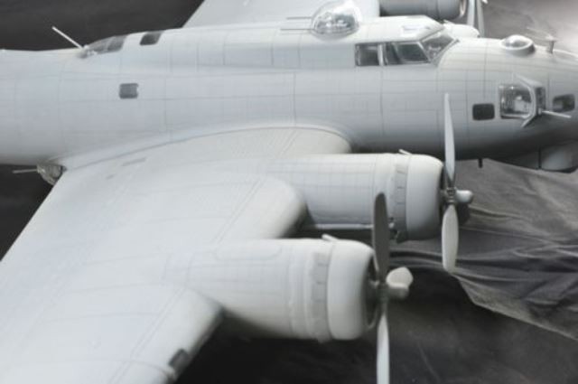 B-17G Flying Fortress Heavy Bomber – Image 7