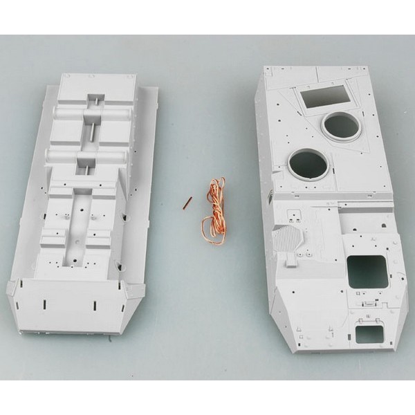 LAV III TUA (Tow-Under-Armour) – Image 8