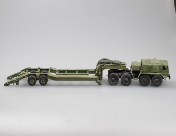MAZ-537G Late Production type with MAZ/ChMZAP-5247G semitrail – Image 2