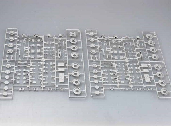 MAZ-537G Late Production type with MAZ/ChMZAP-5247G semitrail – Image 13