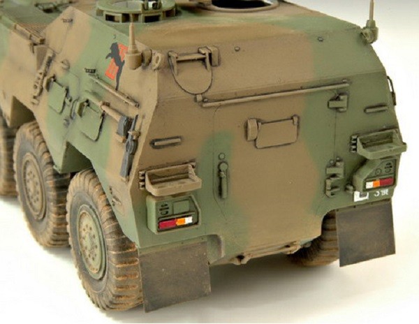 JGSDF Command post Car Type 82 – Image 9