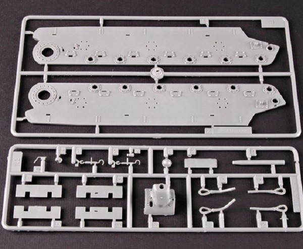 KV-I (model 1941)/KV Small Turret Tank – Image 16