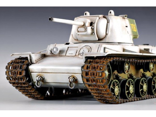 Russia KV1 Model 1942 Heavy Cast Turret Tank – Image 4