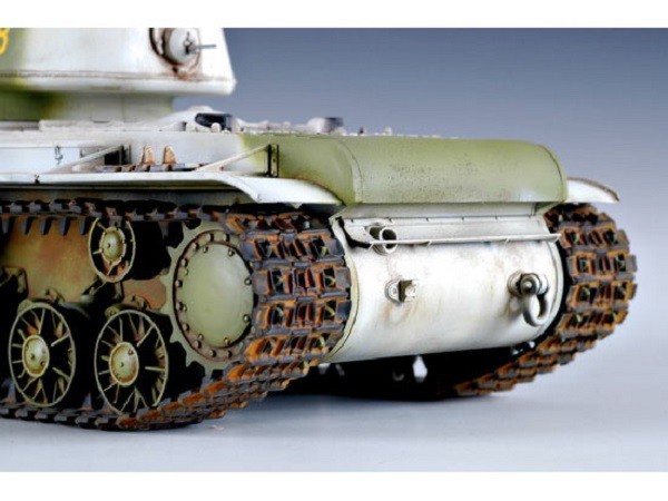 Russia KV1 Model 1942 Heavy Cast Turret Tank – Image 9