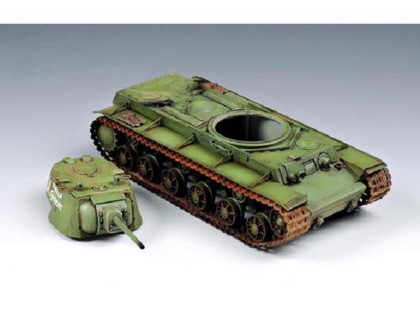 Russia KV-1 model 1942 Lightweight Cast Tank – Image 10