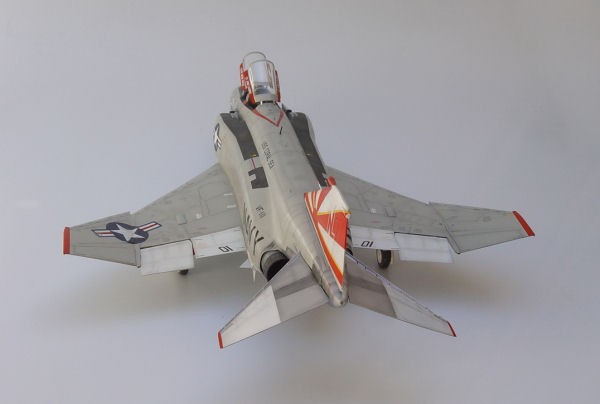 McDonnell Douglas F-4J Phantom II Marines – Image 2