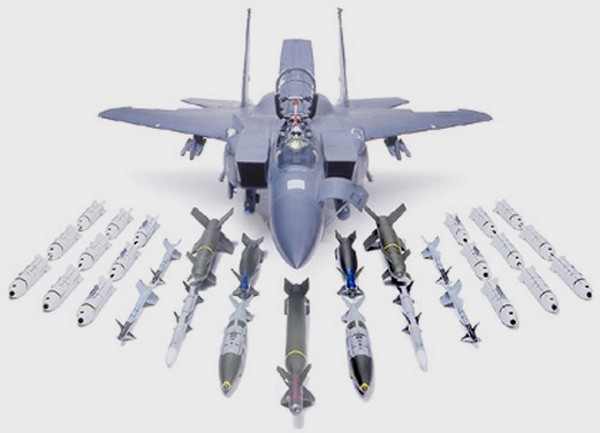 Boeing F-15E Strike Eagle W/BUNKER BUSTER – Image 2