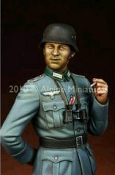 German Infantry Officer – Image 6