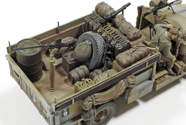 British LRDG Command Car "North African" w/ 7 Figures – Image 3