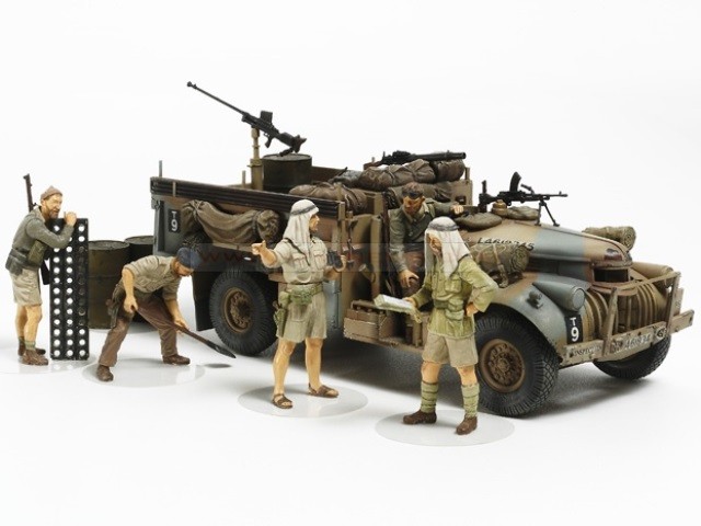 British LRDG Command Car "North African" w/ 7 Figures – Image 2