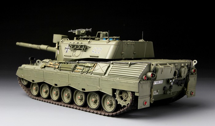 GERMAN MAIN BATTLE TANK LEOPARD 1 A3/A4 – Image 3