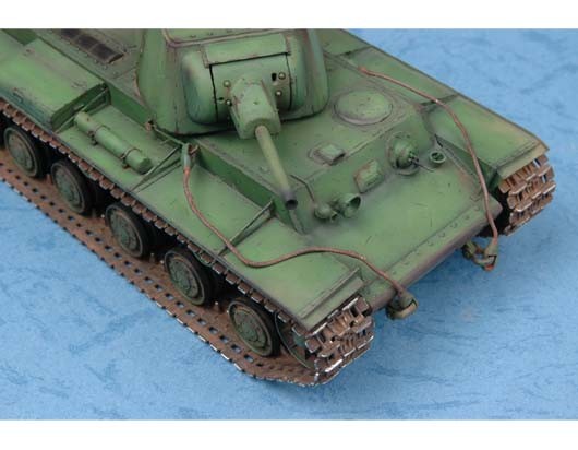 RUSSIAN KV-1 MOD 1939 – Image 4