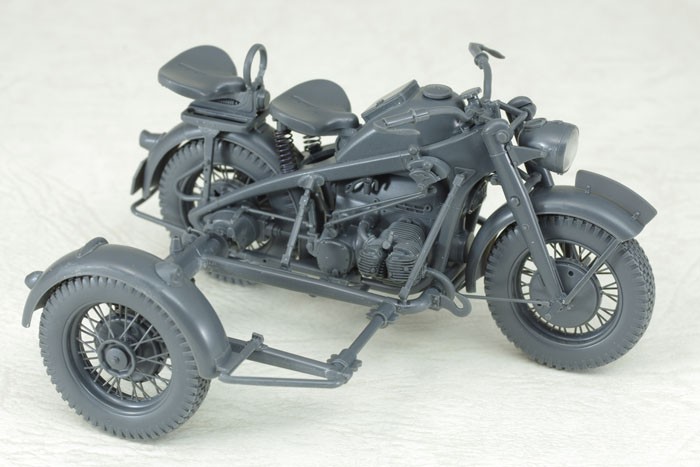 GERMAN MOTORCYCLE ZUNDAPP KS750 w/SIDECAR – Image 2