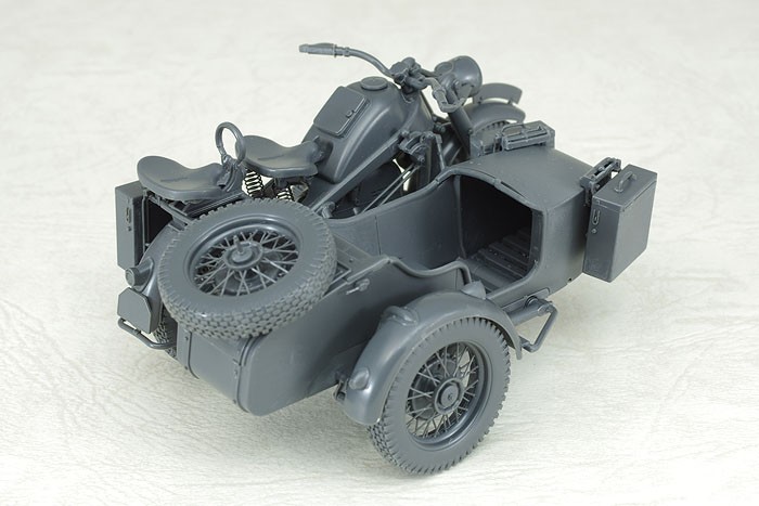 GERMAN MOTORCYCLE ZUNDAPP KS750 w/SIDECAR – Image 6