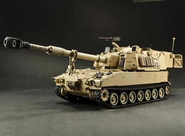 M109A6 Howitzer Paladin – Image 3