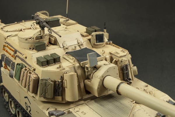 M109A6 Howitzer Paladin – Image 8