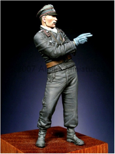 Early WW2 Panzer Officer – Image 4
