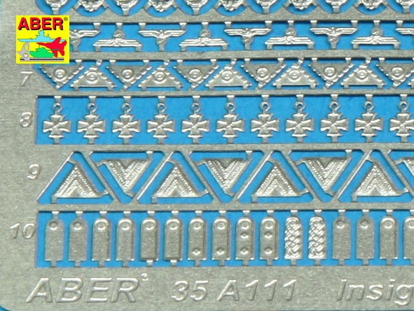 Insignia for German Soldiers (II WW) – Image 3