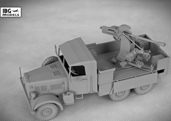 Einheitsdiesel w/ 3.7 cm Breda – Image 2