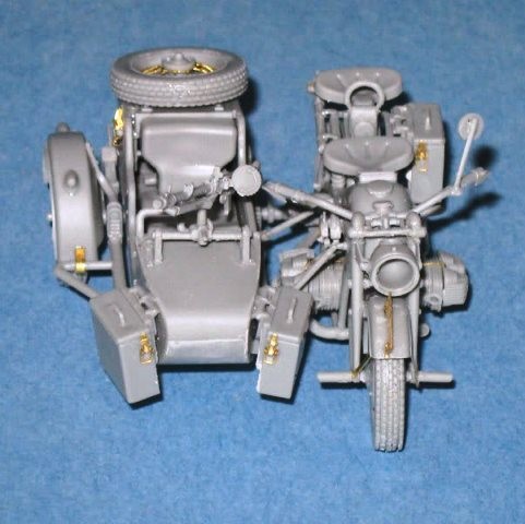 R75 with Sidecar – Image 3