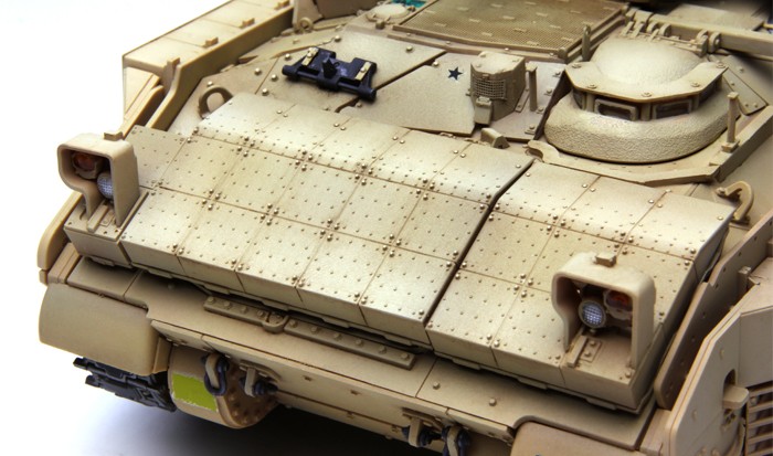 U.S. INFANTRY FIGHTING VEHICLE M2A3 BRADLEY W/BUSK III – Image 4