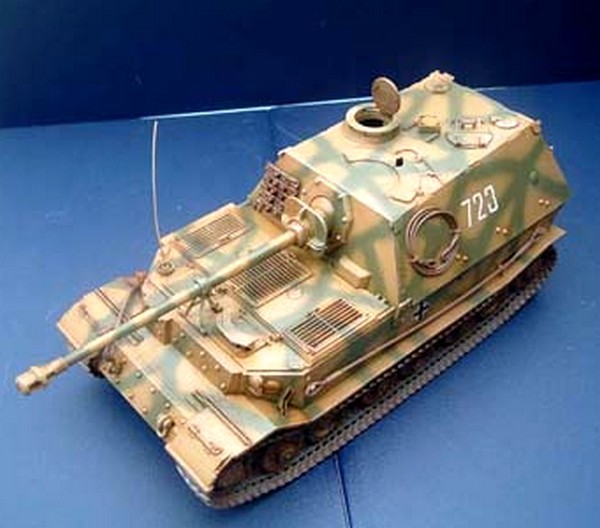 Sd. Kfz.184 Panzerjäger Elefant – Image 4