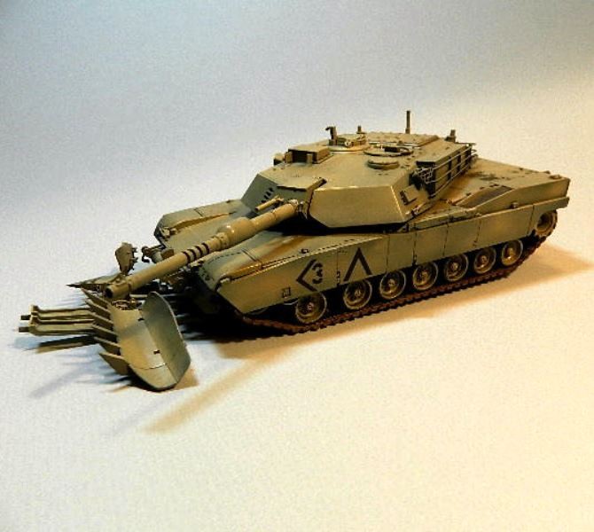 US M1A1 Abrams with Mine Plough 'Desert Storm' – Image 2