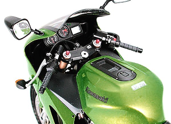 Kawasaki Ninja ZX-12R – Image 4