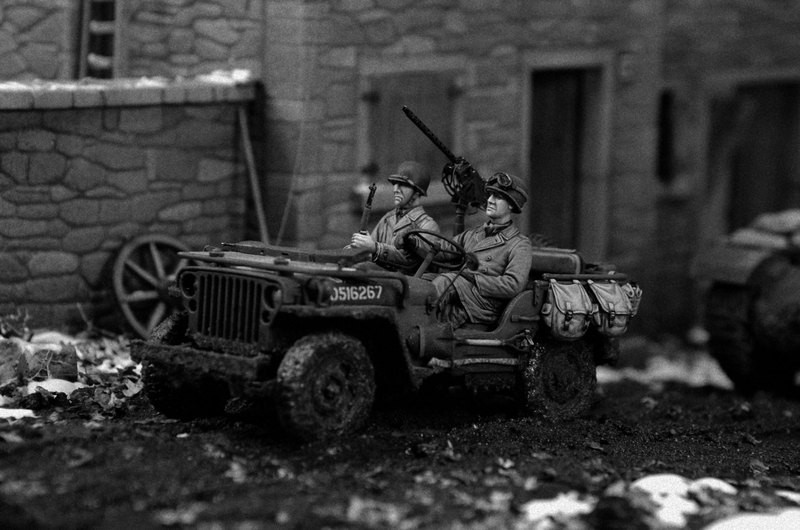 U.S jeep driver U.S infantry at rest with rifle WWII – Image 2