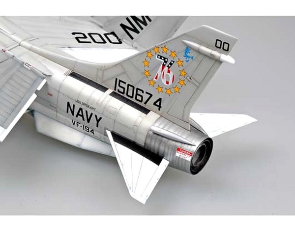 F-8J Crusader – Image 3