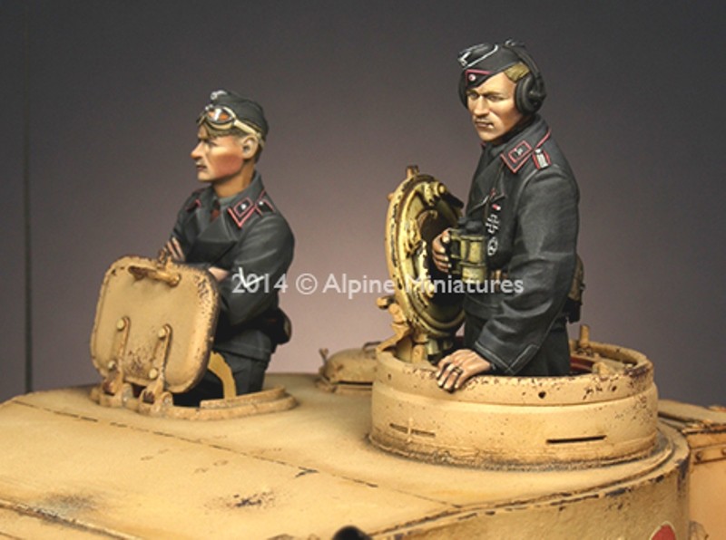 Panzer Commander Set (2 Figures) – Image 4